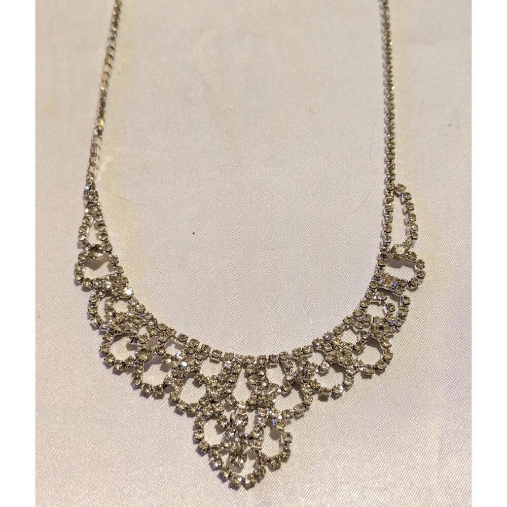 MONET Clear Rhinestone Bib Style Statement Necklace Silver Tone 18" Brand New